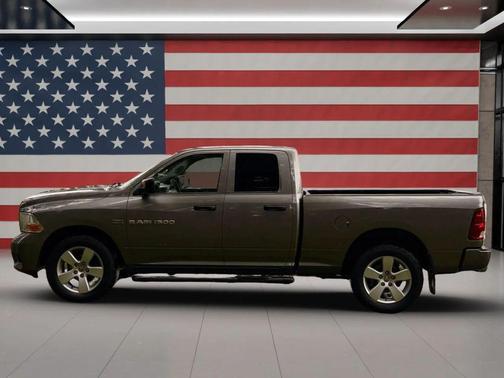 2012 RAM 1500 ST