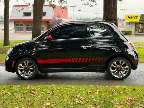 2015 FIAT 500 Sport
