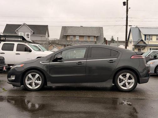 2014 Chevrolet Volt Base
