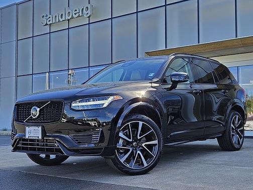 Onyx Black 2023 Volvo XC90 Ultimate Dark 7-Seater