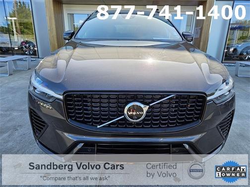 2023 Volvo XC60 Recharge Plug-In Hybrid Plus Dark