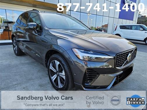 2023 Volvo XC60 Recharge Plug-In Hybrid Plus Dark