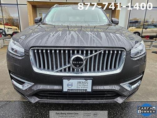 2024 Volvo XC90 T8 Ultimate Bright 7-Seater