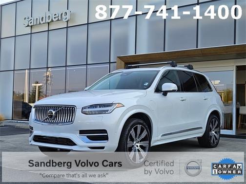 2023 Volvo XC90 Recharge Plug-In Hybrid Plus 6-Seater