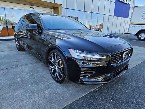 Onyx Black 2024 Volvo V60 Recharge Plug-In Hybrid Polestar