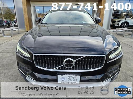 2023 Volvo V90 Cross Country B6 AWD Plus