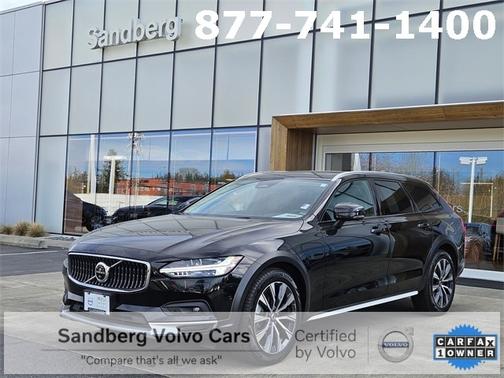 2023 Volvo V90 Cross Country B6 AWD Plus