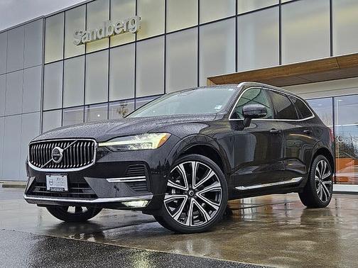 Onyx Black 2023 Volvo XC60 B5 AWD Ultimate Bright