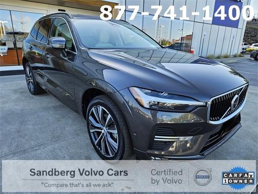 2022 Volvo XC60 B5 AWD Momentum