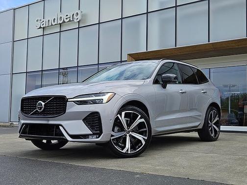 Silver Dawn 2023 Volvo XC60 B6 AWD Ultimate Dark