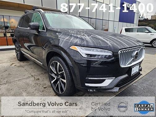 2023 Volvo XC90 Plus