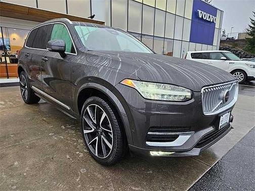 2024 Volvo XC90 Plus