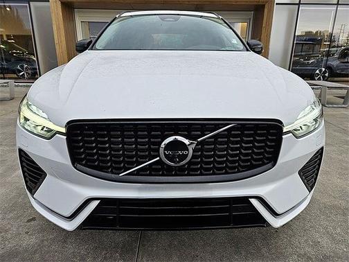 2023 Volvo XC60 Plus