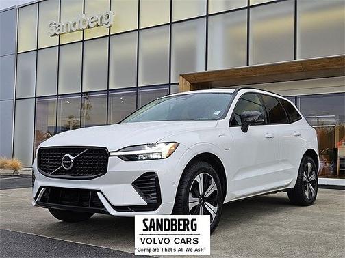 2023 Volvo XC60 Plus