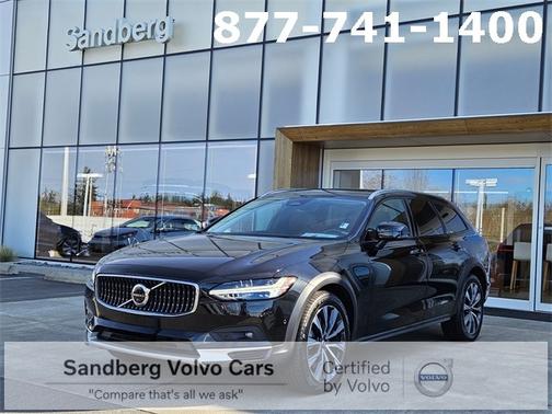 2023 Volvo V90 Cross Country B6 AWD Plus