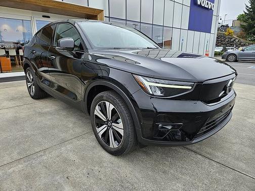 Black Stone 2023 Volvo C40 Recharge Pure Electric Plus