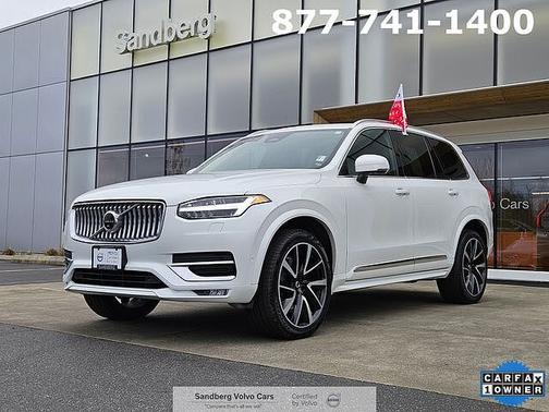 2023 Volvo XC90 Plus