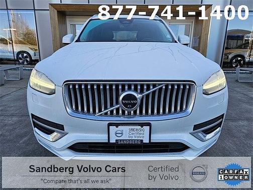 2023 Volvo XC90 Plus