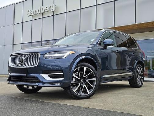 Denim Blue 2023 Volvo XC90 Plus