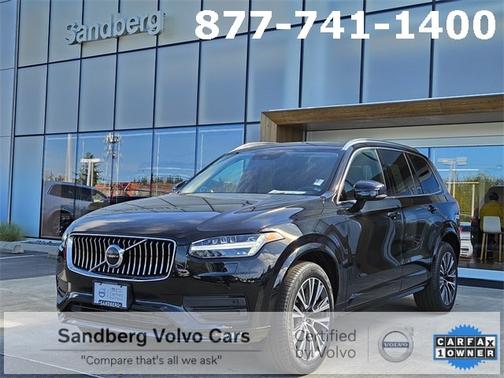 2022 Volvo XC90 T6 AWD Momentum 7 Seater