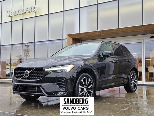 2023 Volvo XC60 B5 AWD Plus Dark