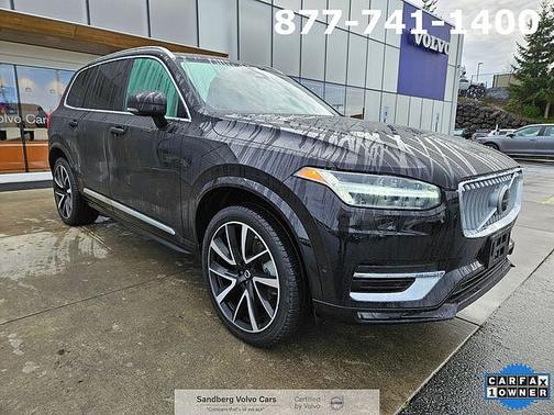 2023 Volvo XC90 Plus