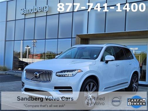 2022 Volvo XC90 Recharge Plug-In Hybrid T8 Inscription Extended Range 7P
