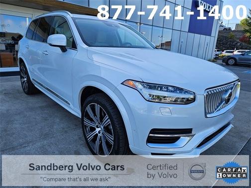 2022 Volvo XC90 Recharge Plug-In Hybrid T8 Inscription Extended Range 7P