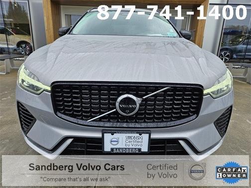 2024 Volvo XC60 Recharge Plug-In Hybrid T8 Plus Dark