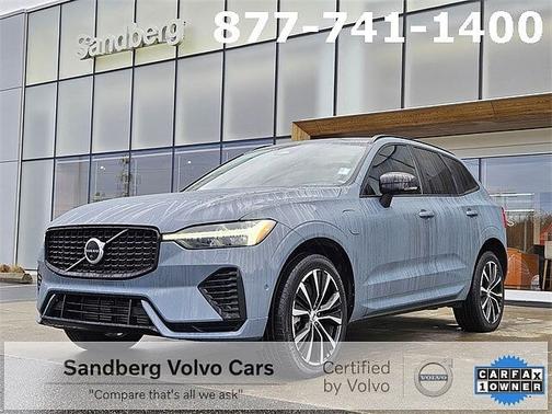 2023 Volvo XC60 Ultimate Dark