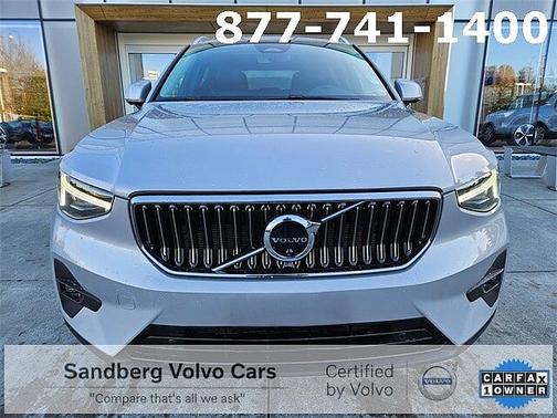 2023 Volvo XC40 B5 AWD Ultimate Bright