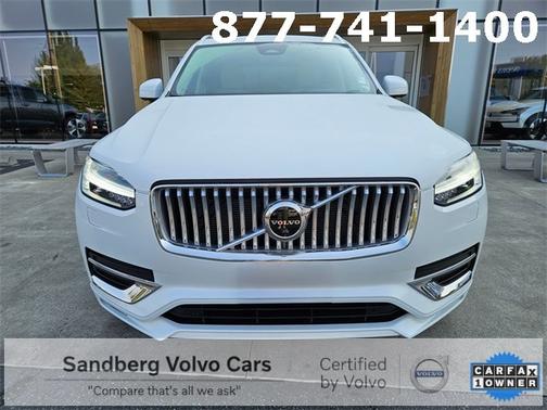 2023 Volvo XC90 B6 AWD Plus 7-Seater