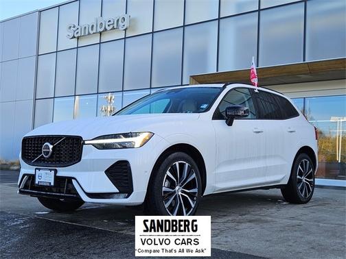 2023 Volvo XC60 B5 AWD Plus Dark
