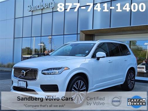 2022 Volvo XC90 T6 AWD Momentum 6 Seater