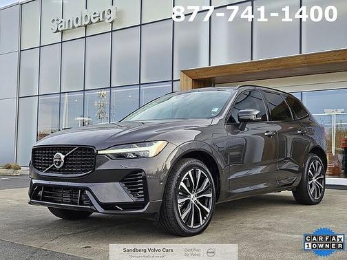 2023 Volvo XC60 Ultimate Dark