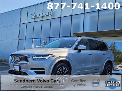 2023 Volvo XC90 Recharge Plug-In Hybrid Plus 6-Seater