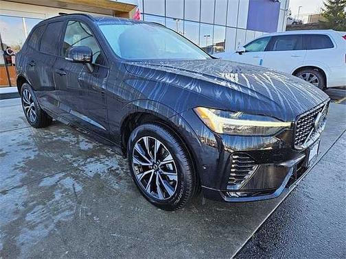 2025 Volvo XC60 Plus