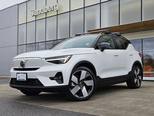 2023 Volvo XC40 Ultimate