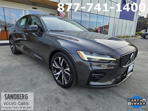 2024 Volvo S60 B5 Plus Dark
