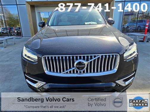 2022 Volvo XC90 Recharge Plug-In Hybrid T8 Inscription Extended Range 7P