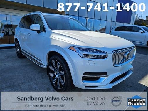 2022 Volvo XC90 Recharge Plug-In Hybrid eAWD Inscription 7 Seater