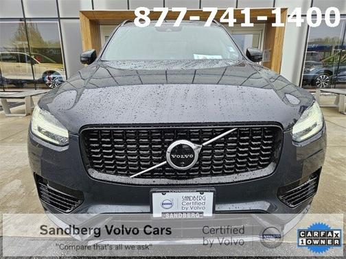2022 Volvo XC90 Recharge Plug-In Hybrid T8 R-Design Extended Range 7P