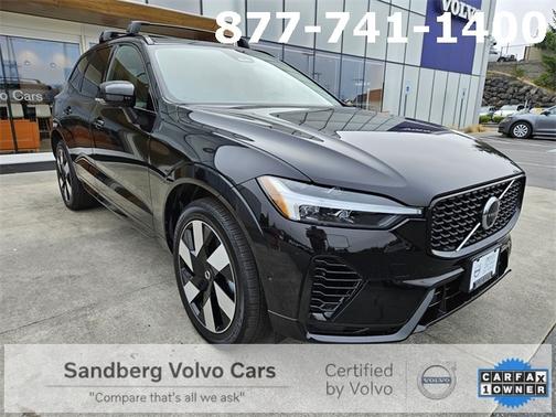 2025 Volvo XC60 Plug-In Hybrid T8 Plus