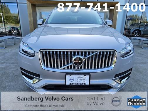 2023 Volvo XC90 B5 AWD Plus