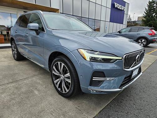 2023 Volvo XC60 Plus