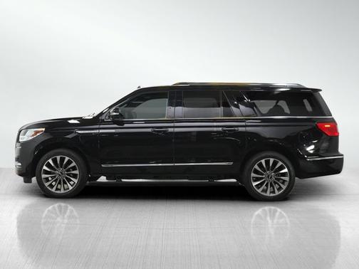 Black 2021 Lincoln Navigator L Reserve