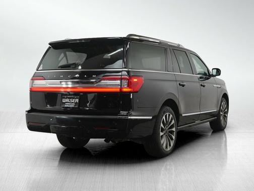 Black 2021 Lincoln Navigator L Reserve