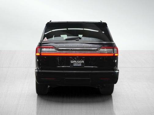 Black 2021 Lincoln Navigator L Reserve