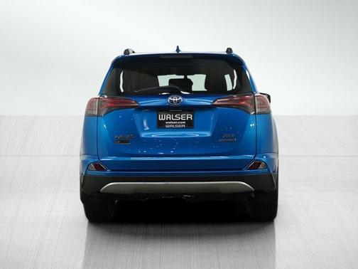 2016 Toyota RAV4 Hybrid XLE