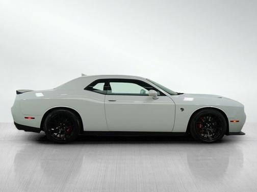 2016 Dodge Challenger SRT Hellcat